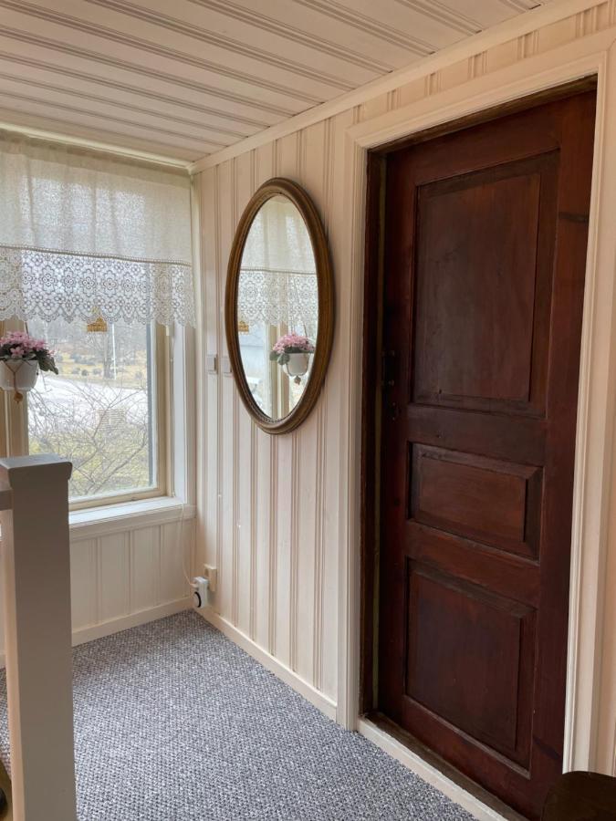 Villa Lilla Roeda Huset. à Sjotofta Extérieur photo