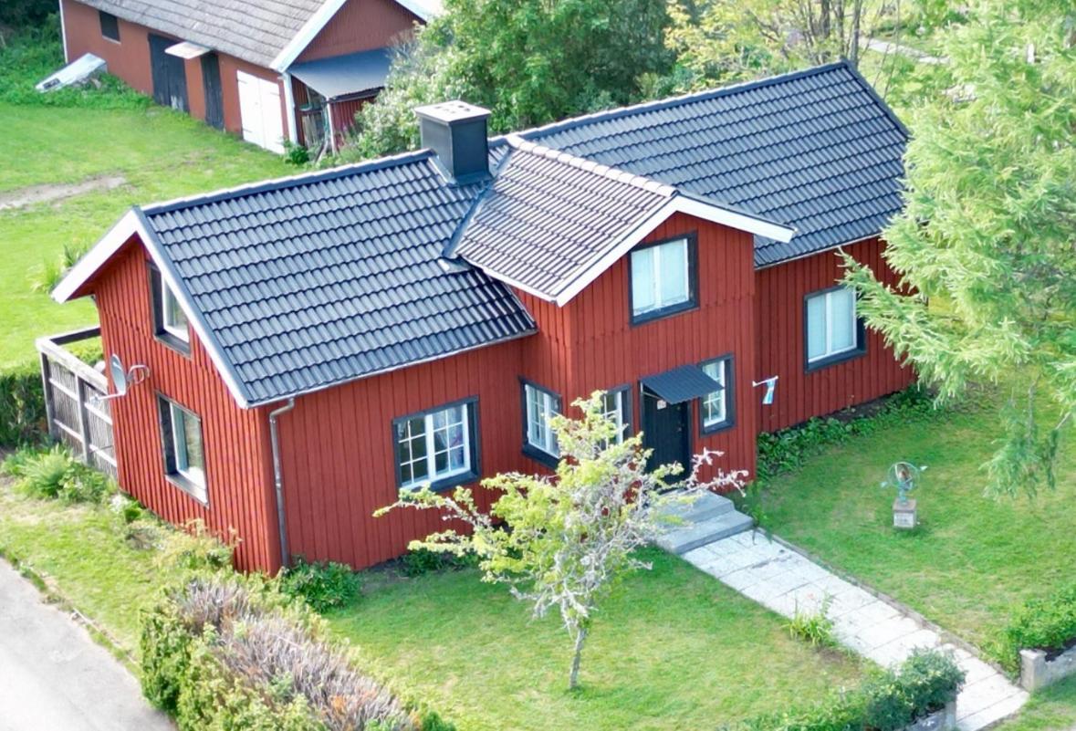 Villa Lilla Roeda Huset. à Sjotofta Extérieur photo
